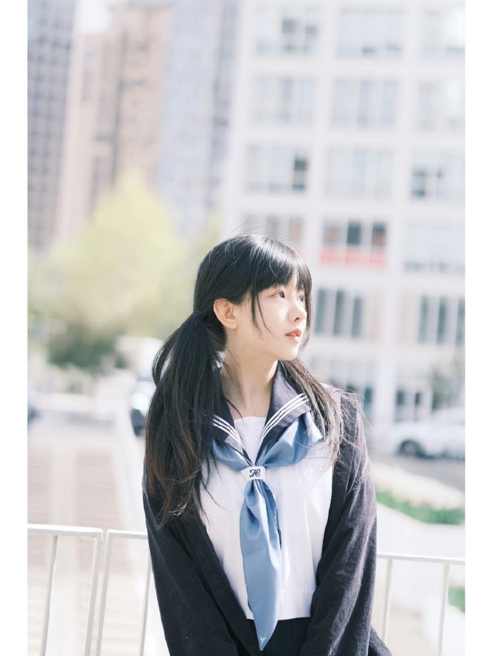 热辣滚烫 海报